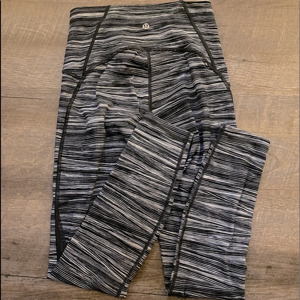 LULULEMON LEGGINGS